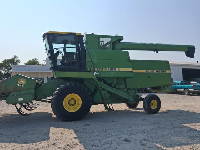 Image of John Deere 6620 Turbo equipment image 2
