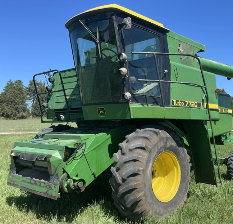 Main image John Deere 7720