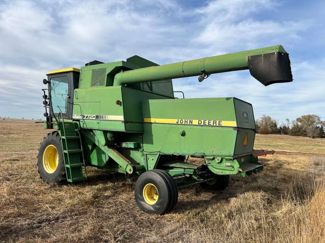 Image of John Deere 7720 equipment image 3