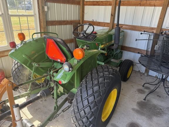 1982 John Deere 850 Equipment Image0