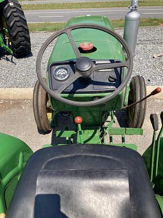 Image of John Deere 850 equipment image 2