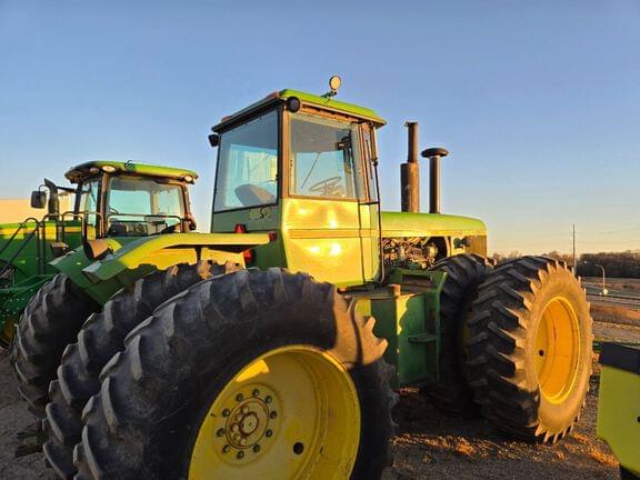 Image of John Deere 8640 equipment image 2