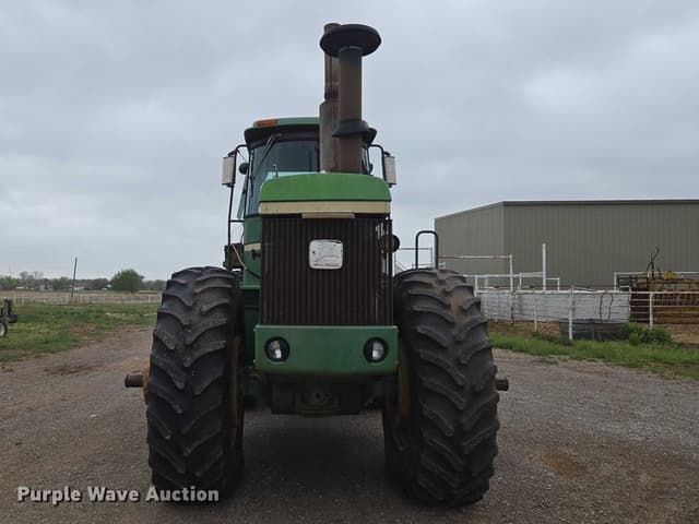 Image of John Deere 8640 equipment image 1