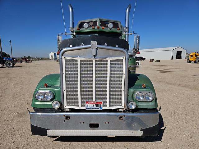 Image of Kenworth W900A equipment image 1