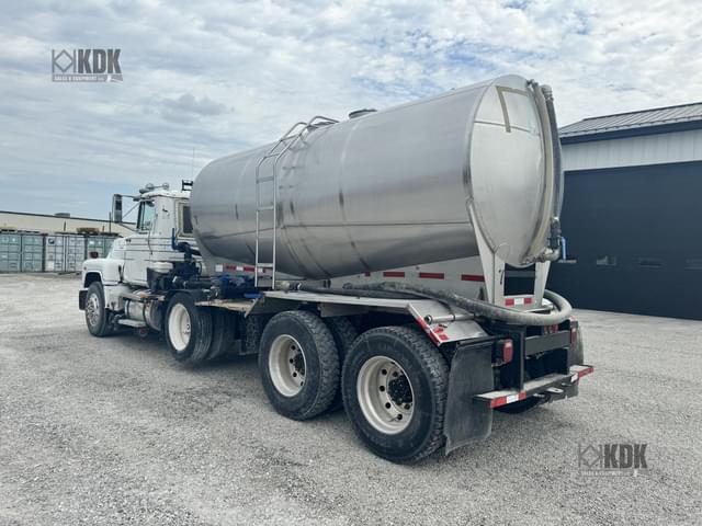 Image of Mack RS600L equipment image 4