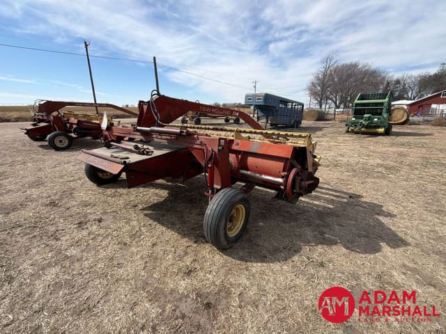 Image of New Holland 114 equipment image 4