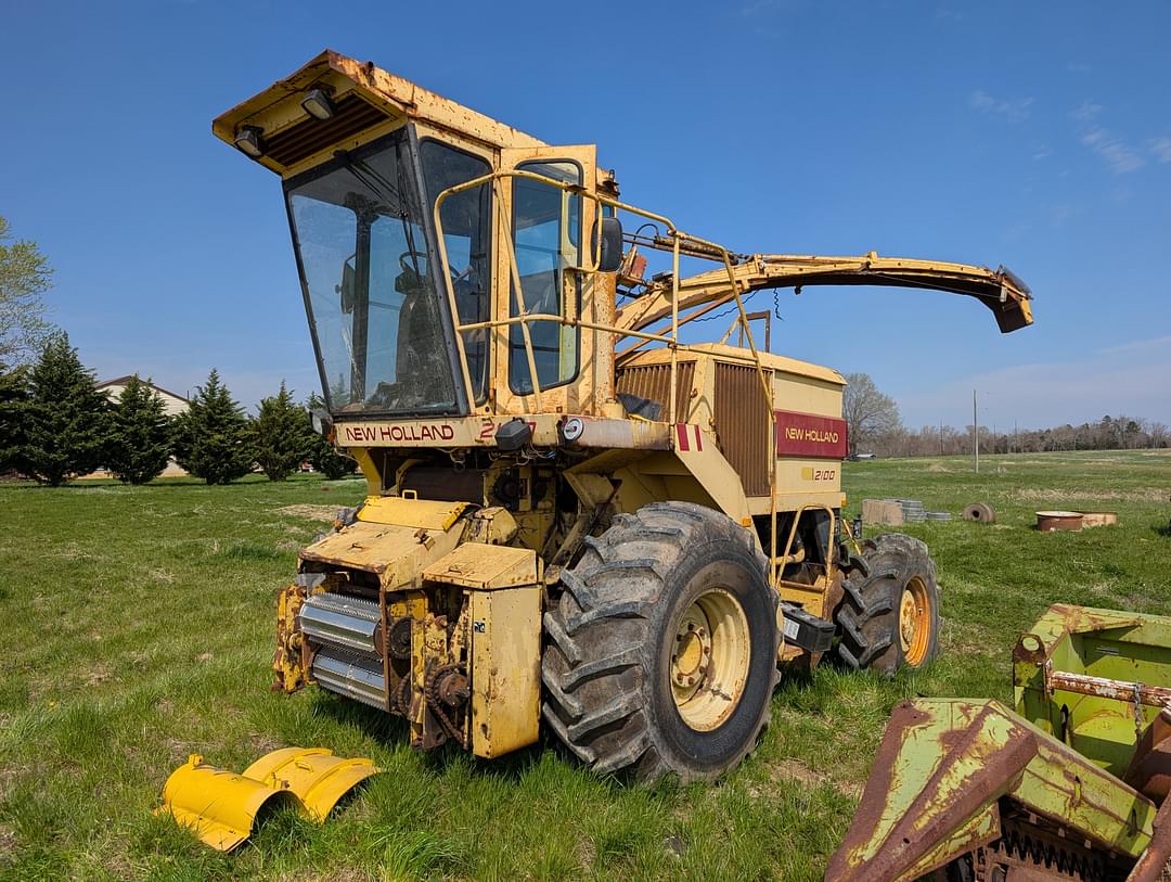 Image of New Holland 2100 Primary image