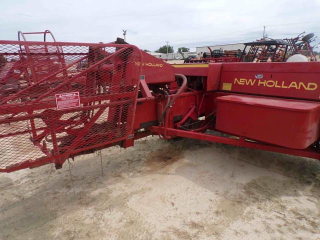Image of New Holland 316 equipment image 4