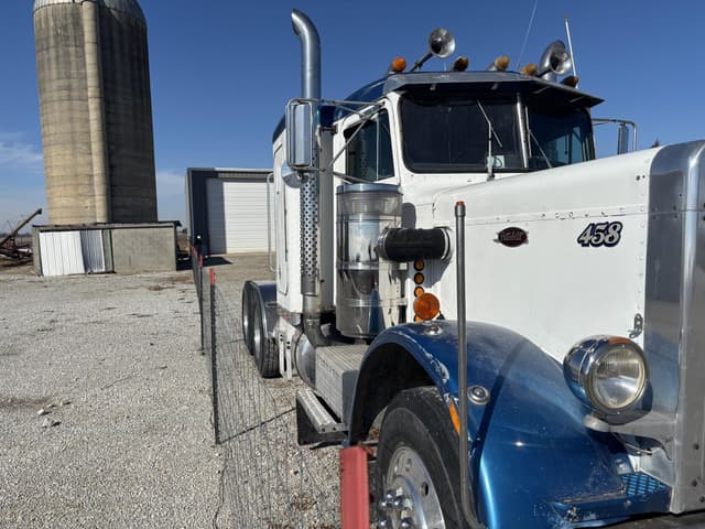 Image of Peterbilt 359 equipment image 3