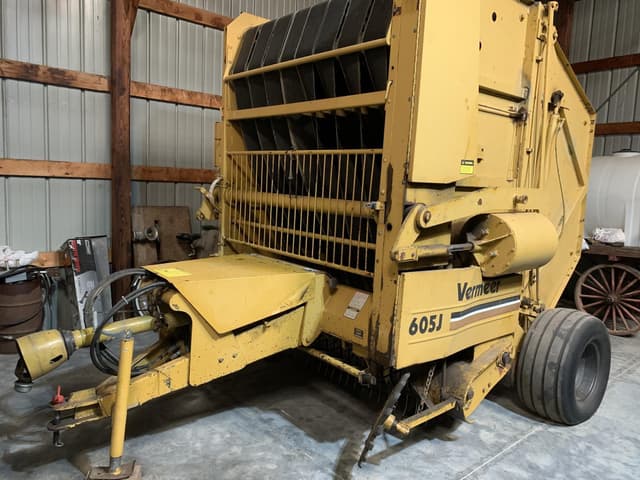 Image of Vermeer 605J equipment image 3