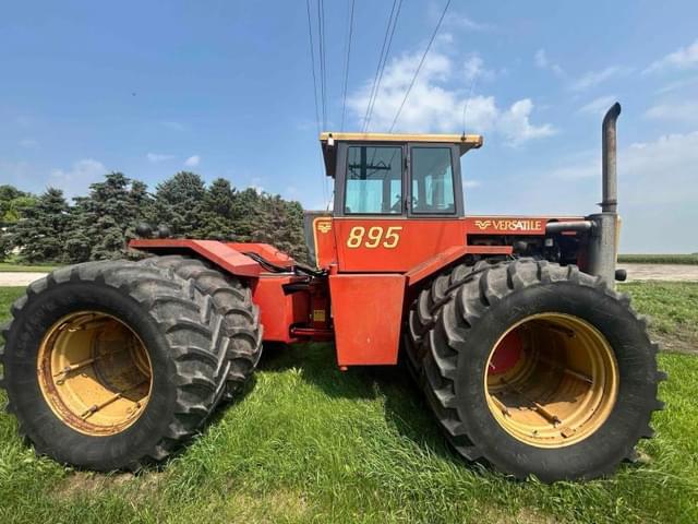 Image of Versatile 895 equipment image 3