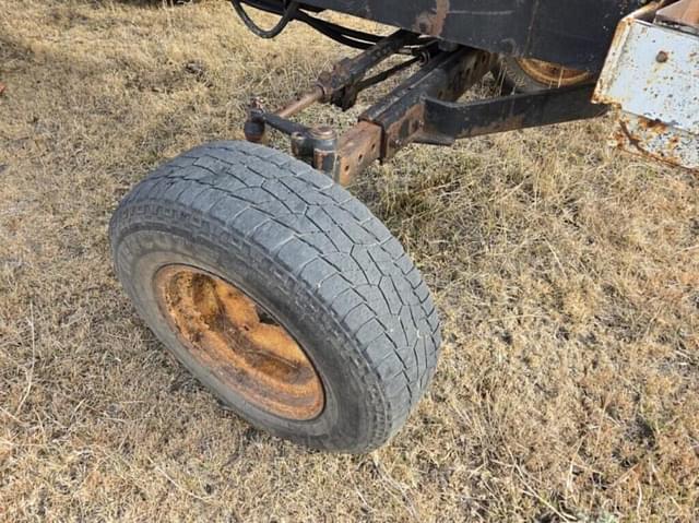 Image of Allis Chalmers 6060 equipment image 3