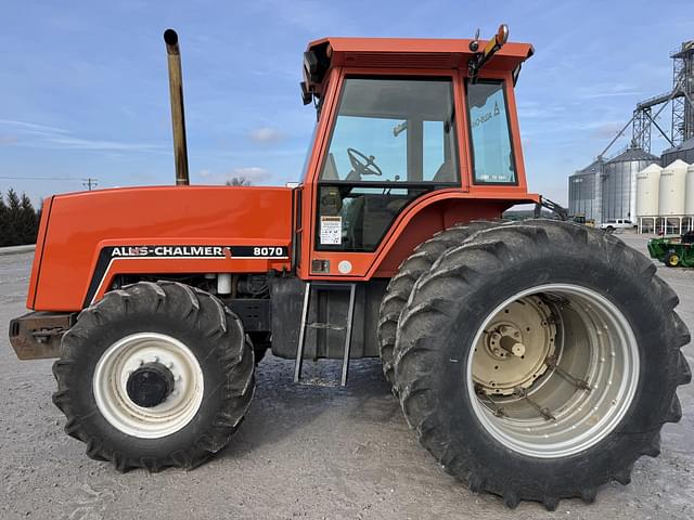 Image of Allis Chalmers 8070 equipment image 2