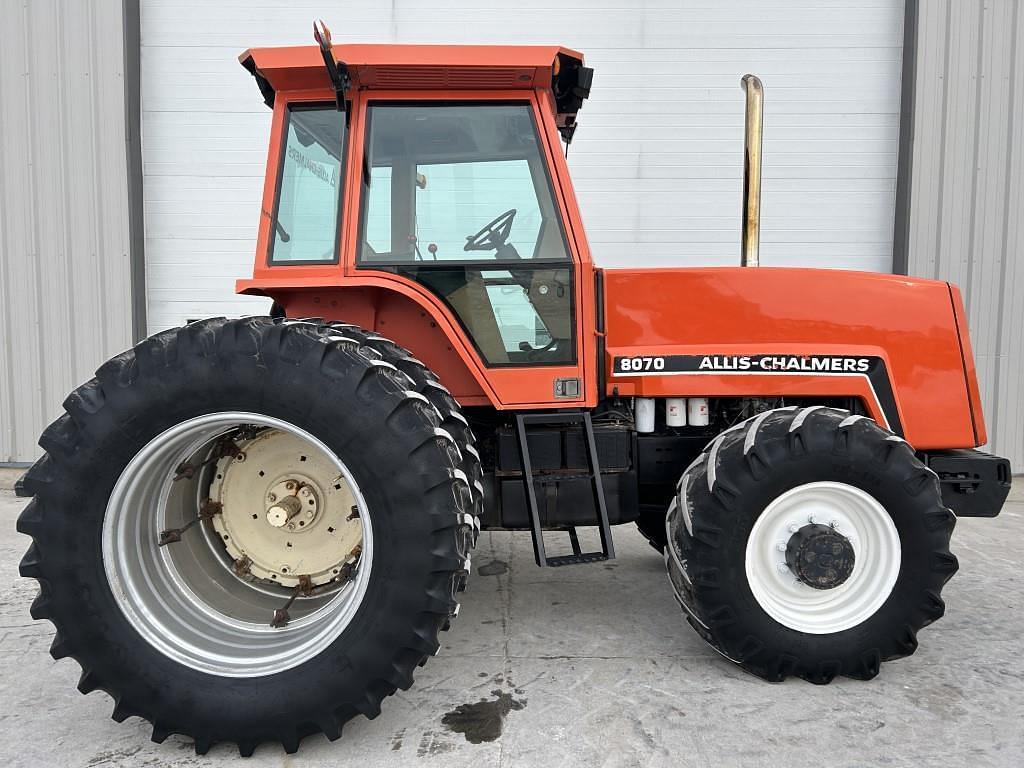 Image of Allis Chalmers 8070 Primary image