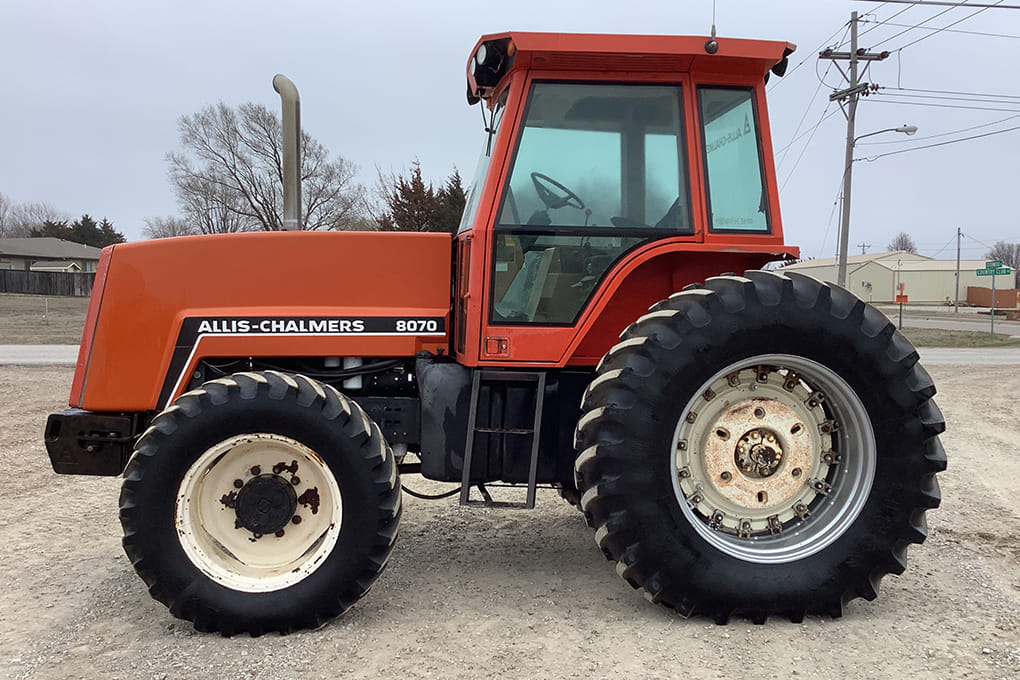 Main image Allis Chalmers 8070
