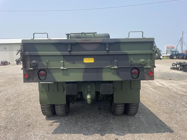 Image of AM General M923 equipment image 2