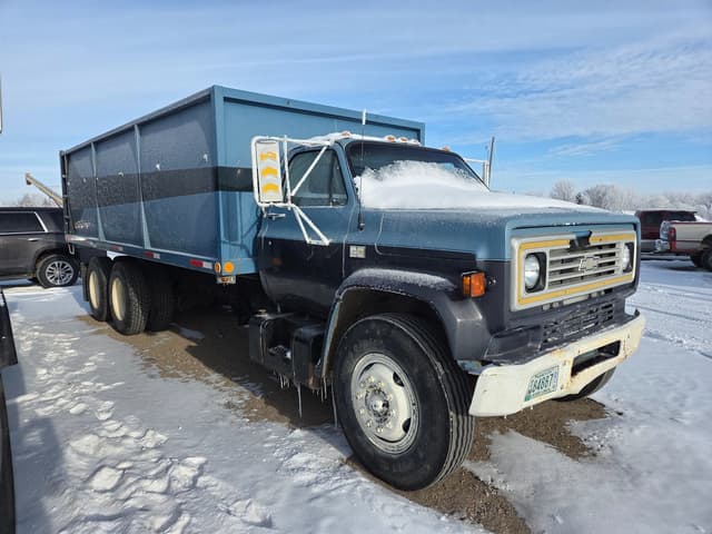 Image of Chevrolet C70 equipment image 1