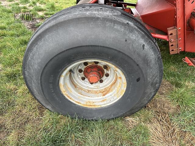 Image of Case IH 1470 equipment image 3