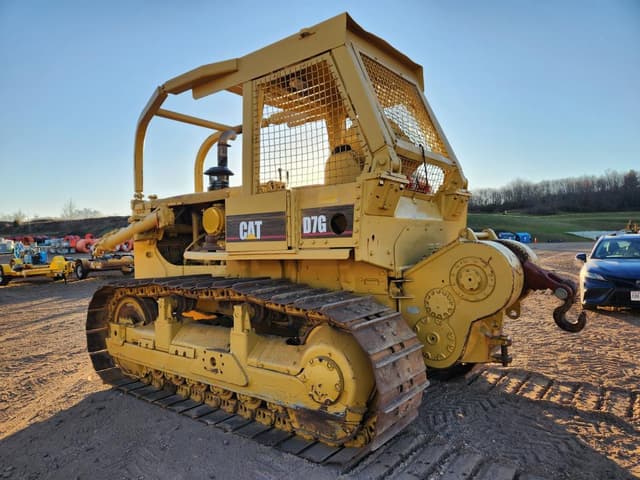 Image of Caterpillar D7G equipment image 2