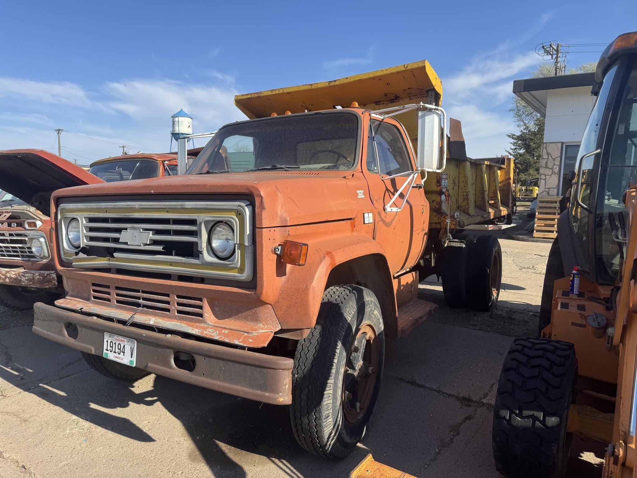 1983 Chevrolet 70 Equipment Image0