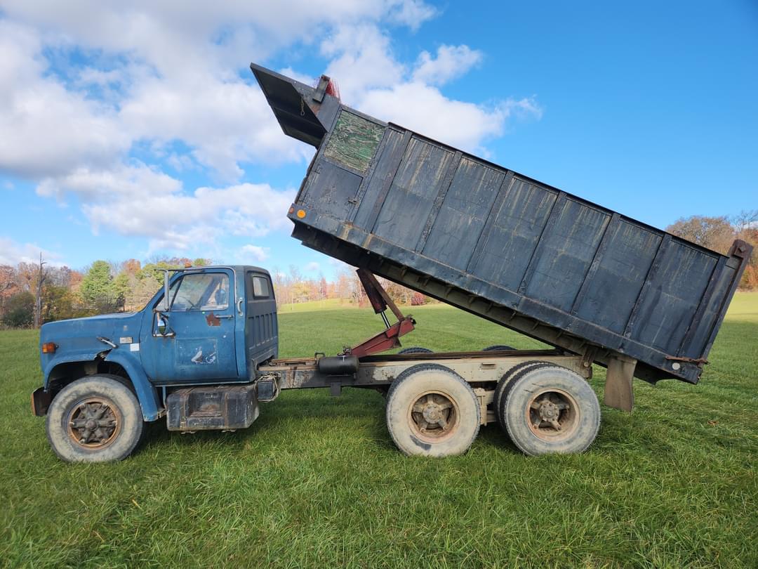 Image of Chevrolet C70 Primary image