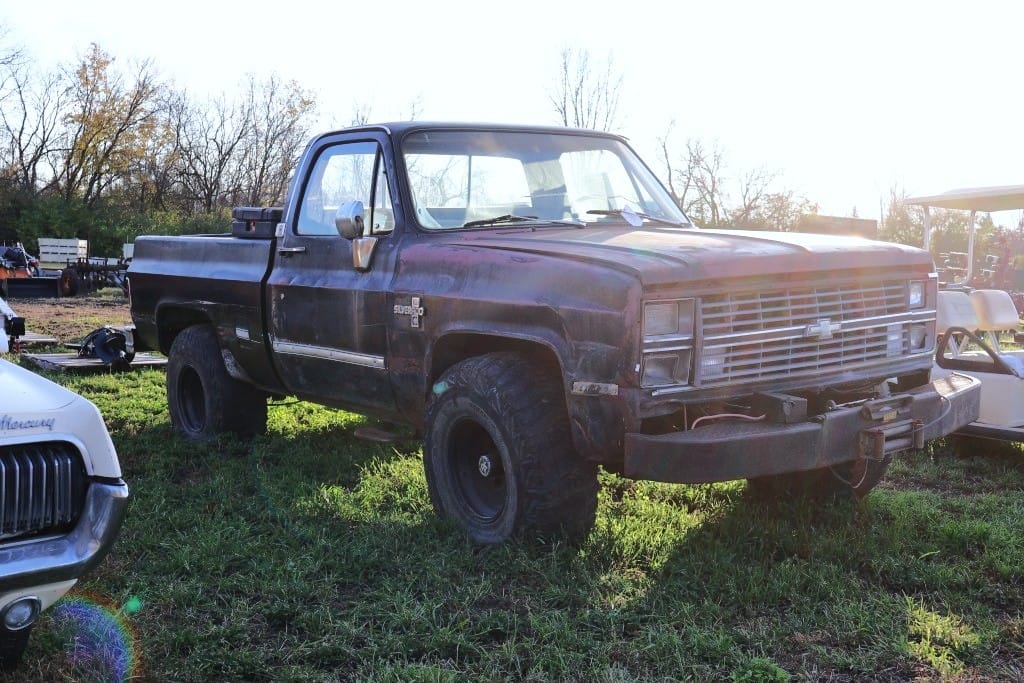 1983 Chevrolet K1500 Equipment Image0
