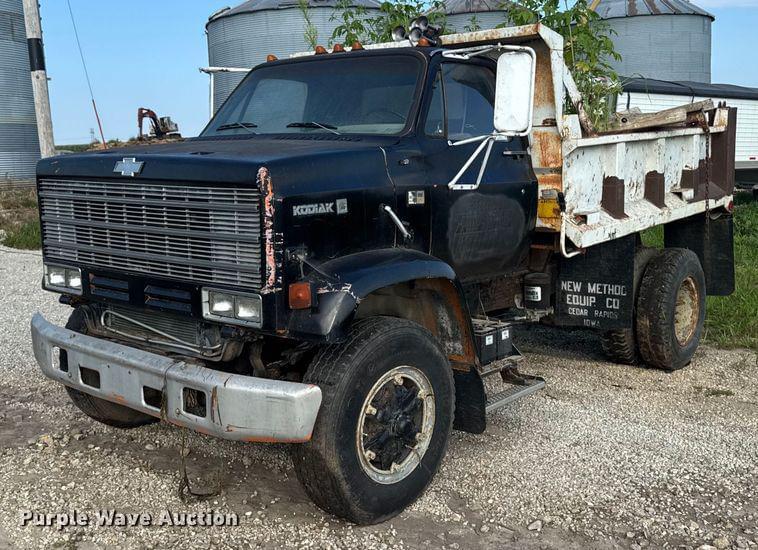 Image of Chevrolet Kodiak Primary image
