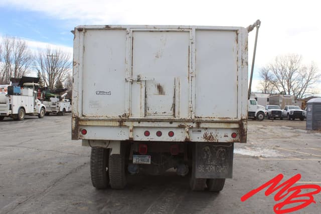 Image of Chevrolet Kodiak equipment image 3