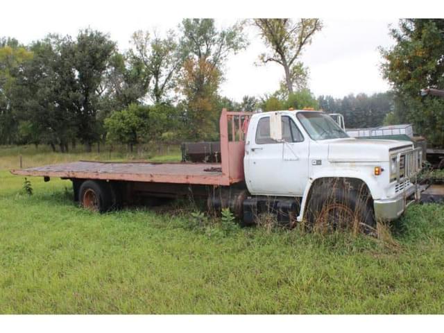 Image of Chevrolet C70 equipment image 1