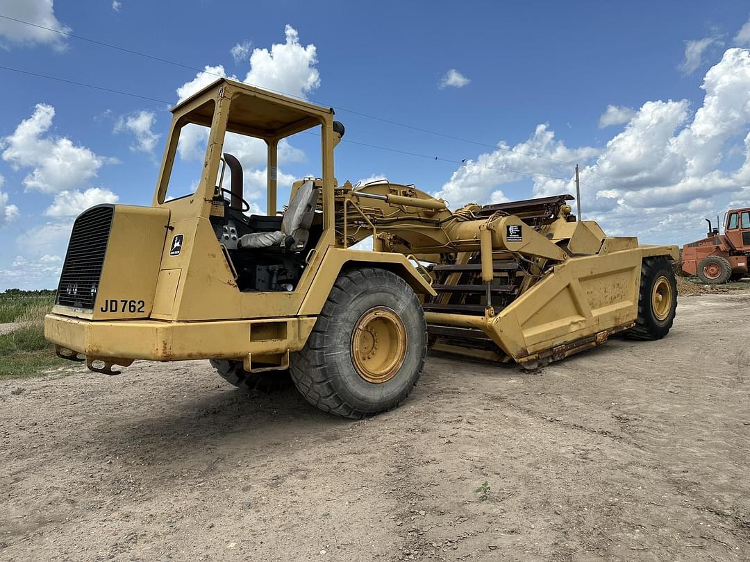 Image of John Deere 762A Primary image