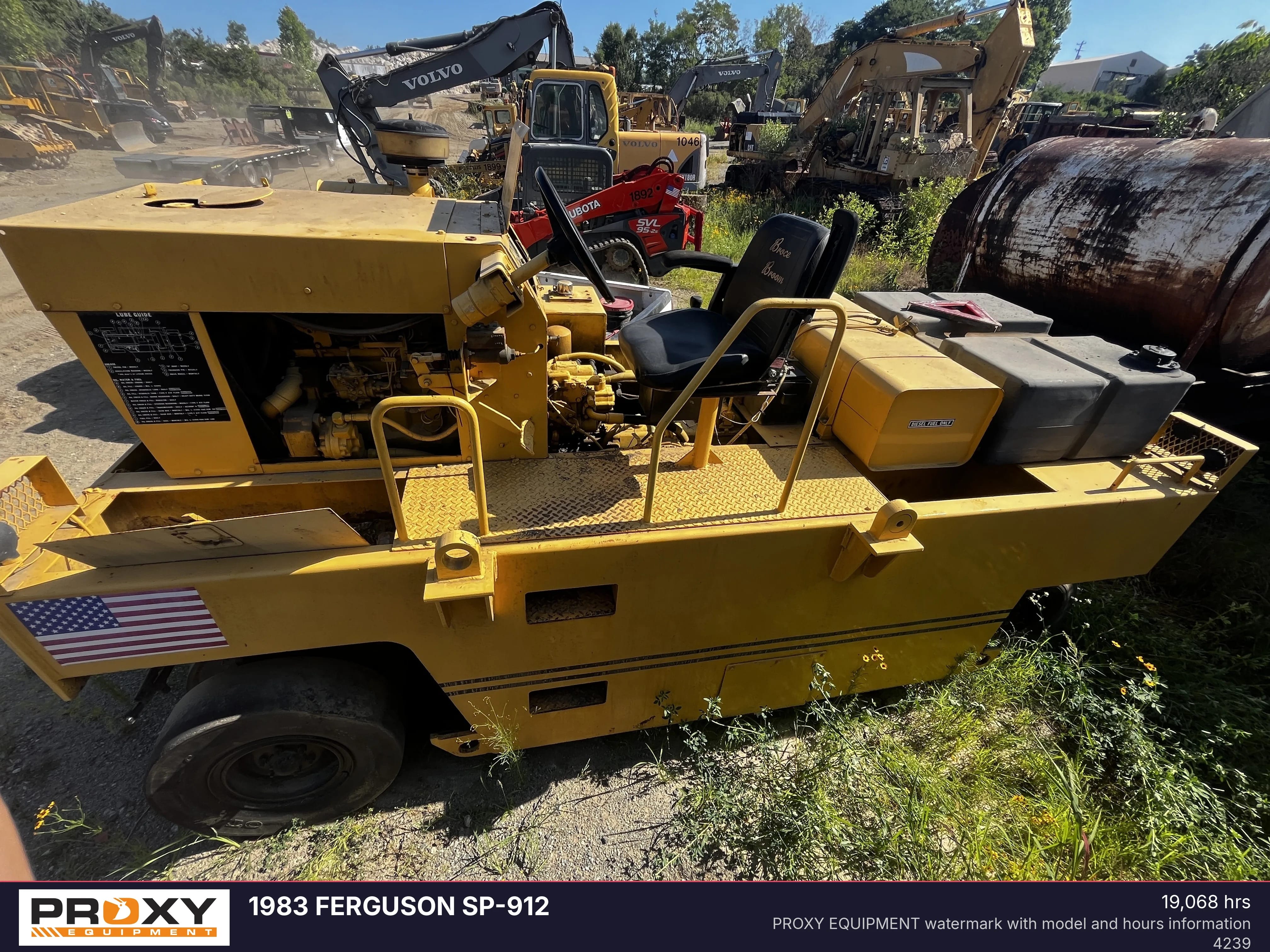 1983 Ferguson SP-912 Equipment Image0