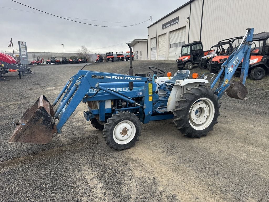 1983 Ford 1710 Equipment Image0