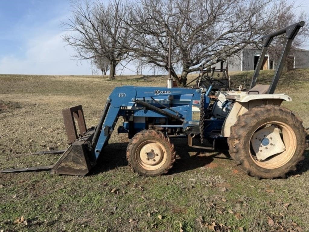 1983 Ford 1710 Equipment Image0