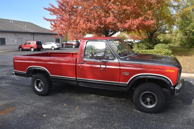 Image of Ford F-150 equipment image 4