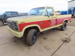 1983 Ford F-250 Equipment Image0