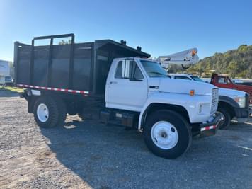 Main image Ford F700