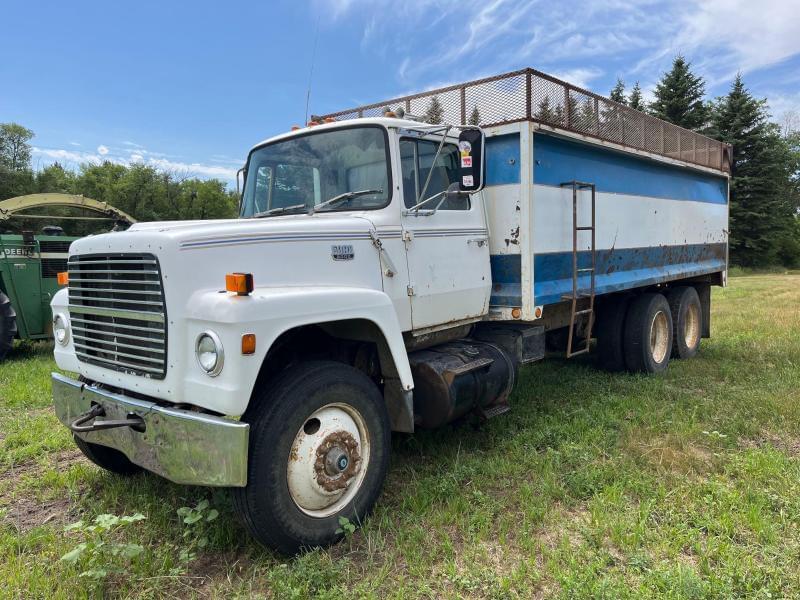 Image of Ford L9000 Primary image