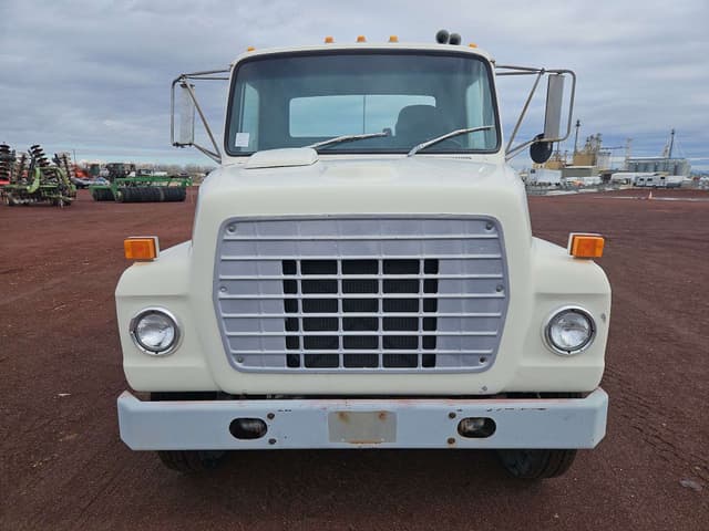 Image of Ford LN7000 equipment image 2