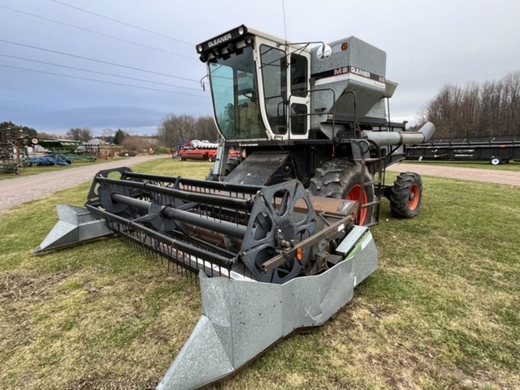 Main image Gleaner M3