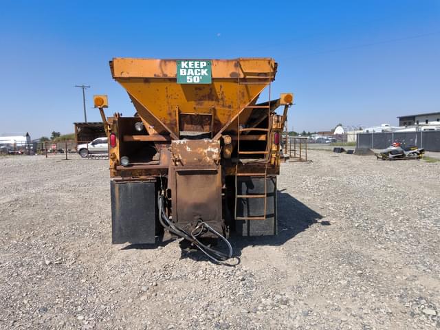 Image of GMC 7000 equipment image 3