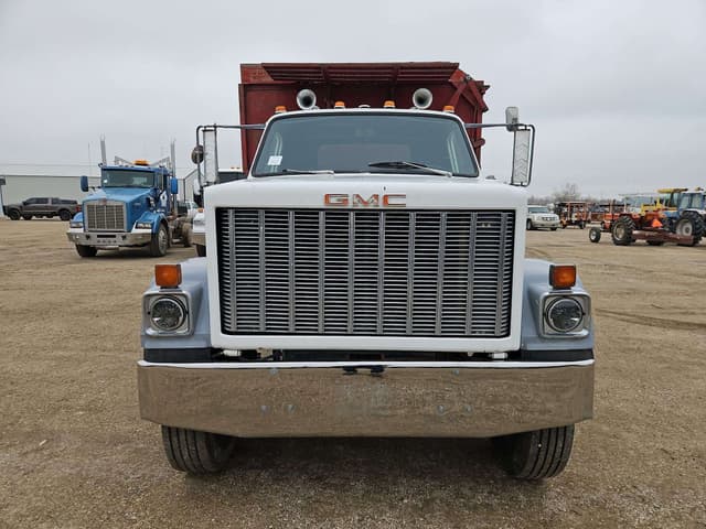 Image of GMC Brigadier equipment image 2