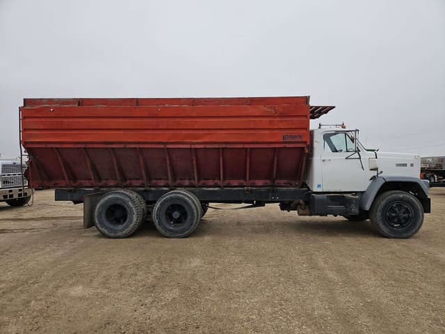 Image of GMC Brigadier equipment image 4