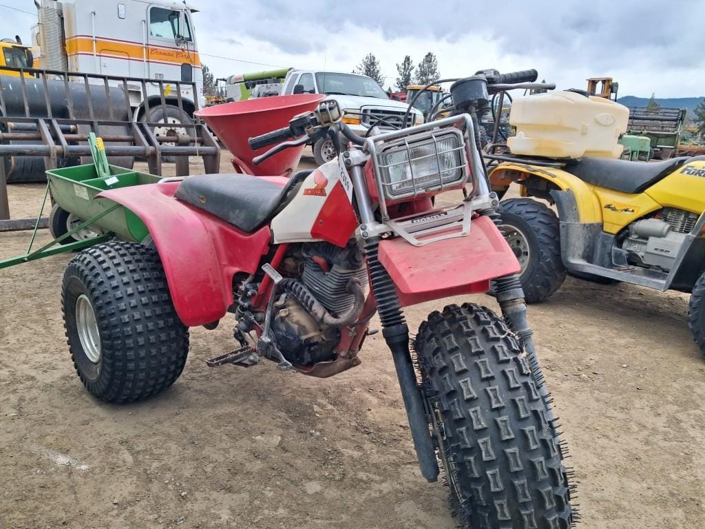 1983 Honda ATC200 Equipment Image0