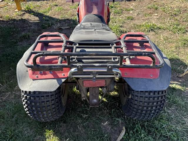 Image of Honda ATC200 equipment image 2