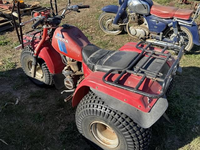 Image of Honda ATC200 equipment image 1