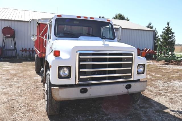 Image of International 1954 equipment image 4