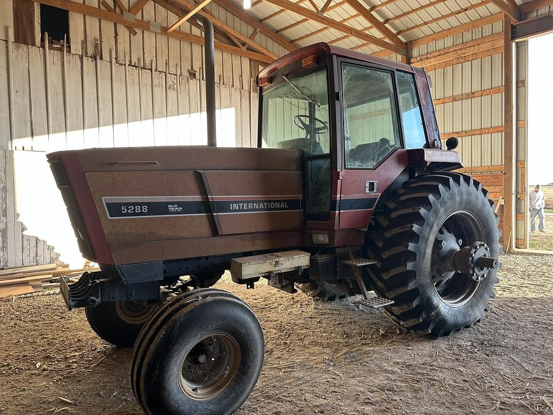 Image of International Harvester 5288 Primary image