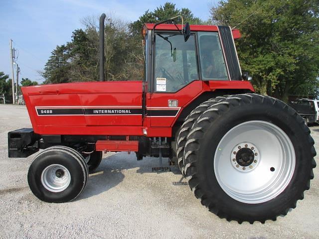 Image of International Harvester 5488 equipment image 2