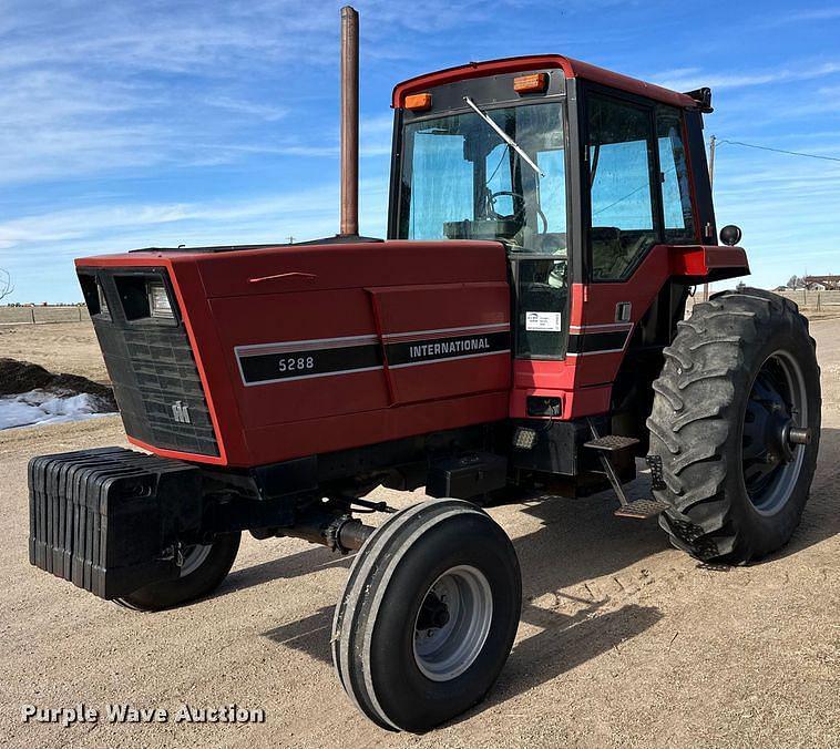 Image of International Harvester 5288 Primary image