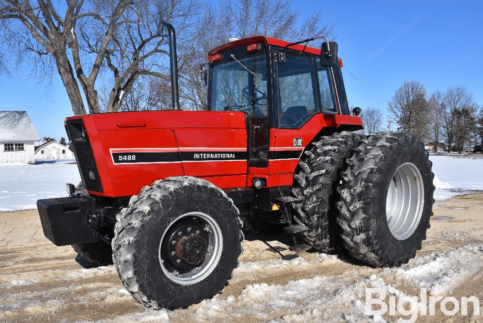 Main image International Harvester 5488